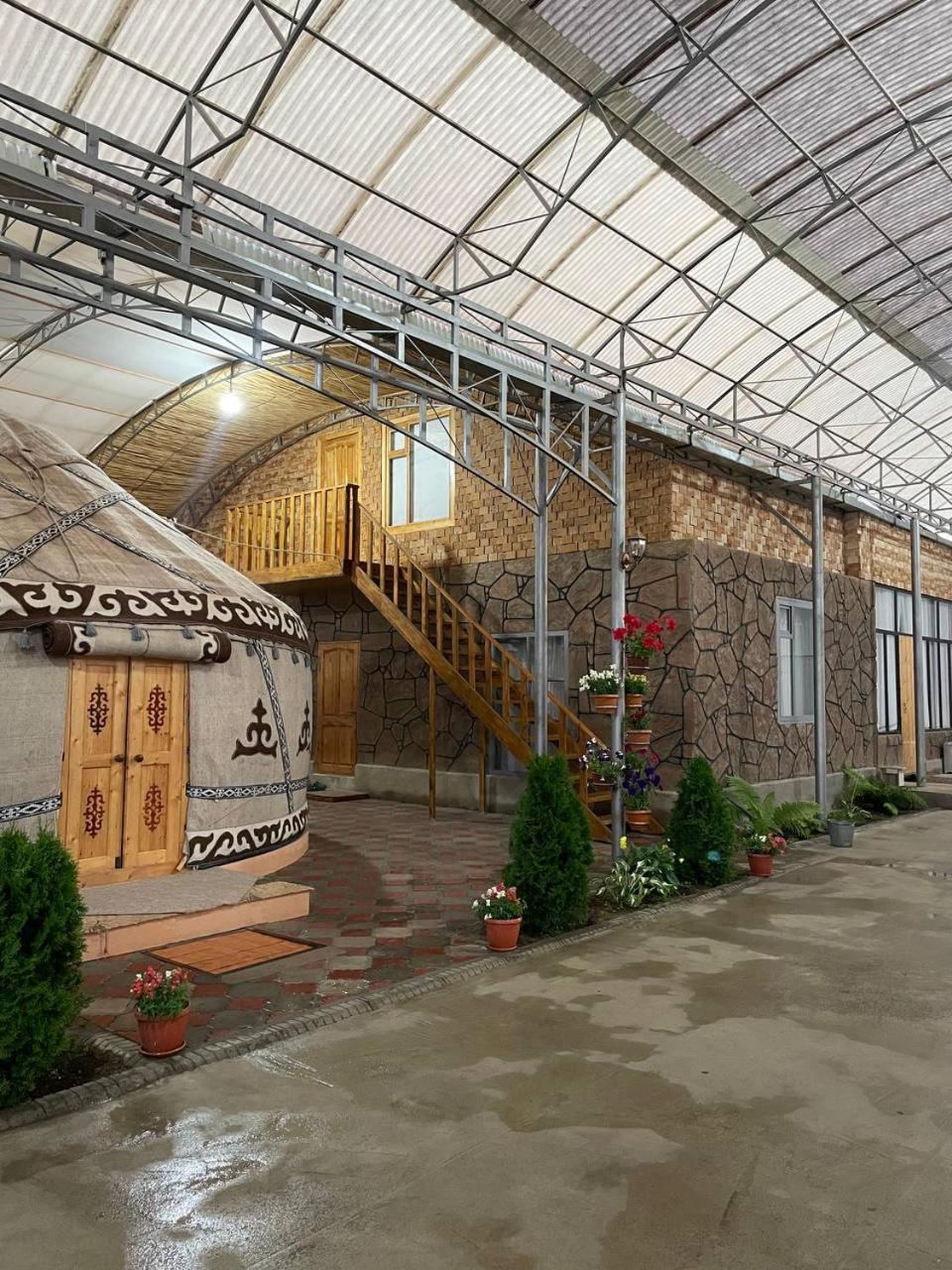Guest House Amirhan Bokonbayevo Exteriér fotografie